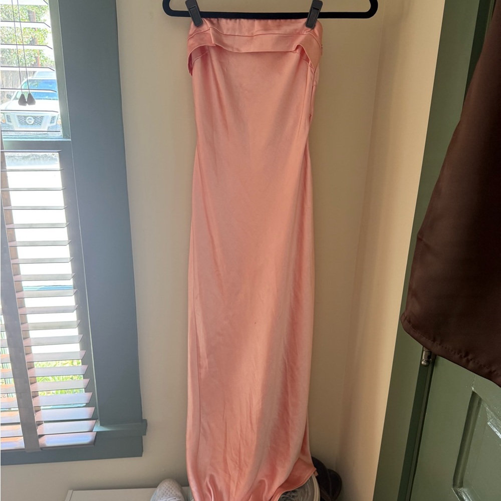 Elegant Pink Maxi Dress